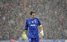 PG电子_西汉姆联降级条款引发震荡 自动减薪半数恐冰冻冬窗转会市场