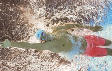 pg模拟器_齐尔克泽租借罗马只待曼联放行，转会市场悬念再起